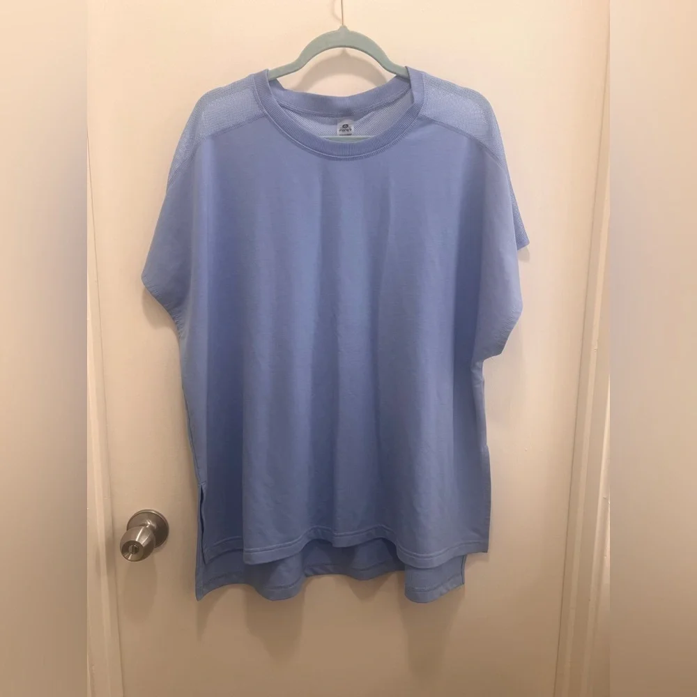 Mono B Sky Blue Mesh Back Activewear Top Hi Low Split Athleisure Tee 2X